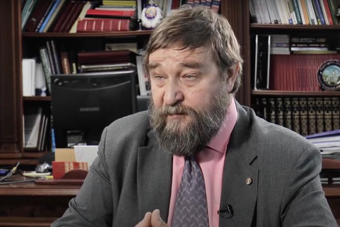 Разработчика суперкомпьютеров Абрамова могут поместить в психбольницу