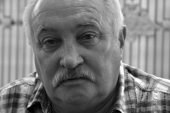 "Сердце не прятал за спины ребят". Умер Герой СССР Александр Солуянов, ставший образом "батяни-комбата" из хита "Любэ"