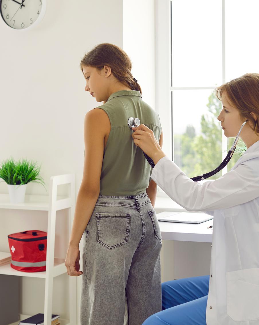 В России стало больше случаев пневмонии. Узнали причину и важный нюанс