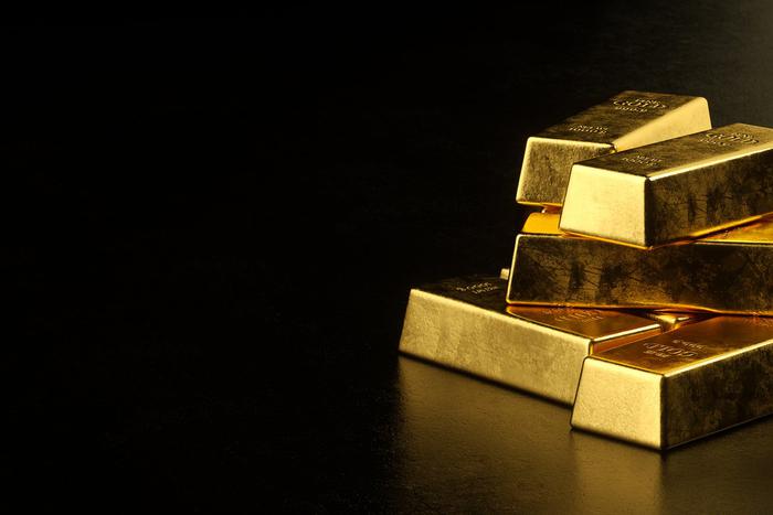 Золото подорожало до исторического рекорда