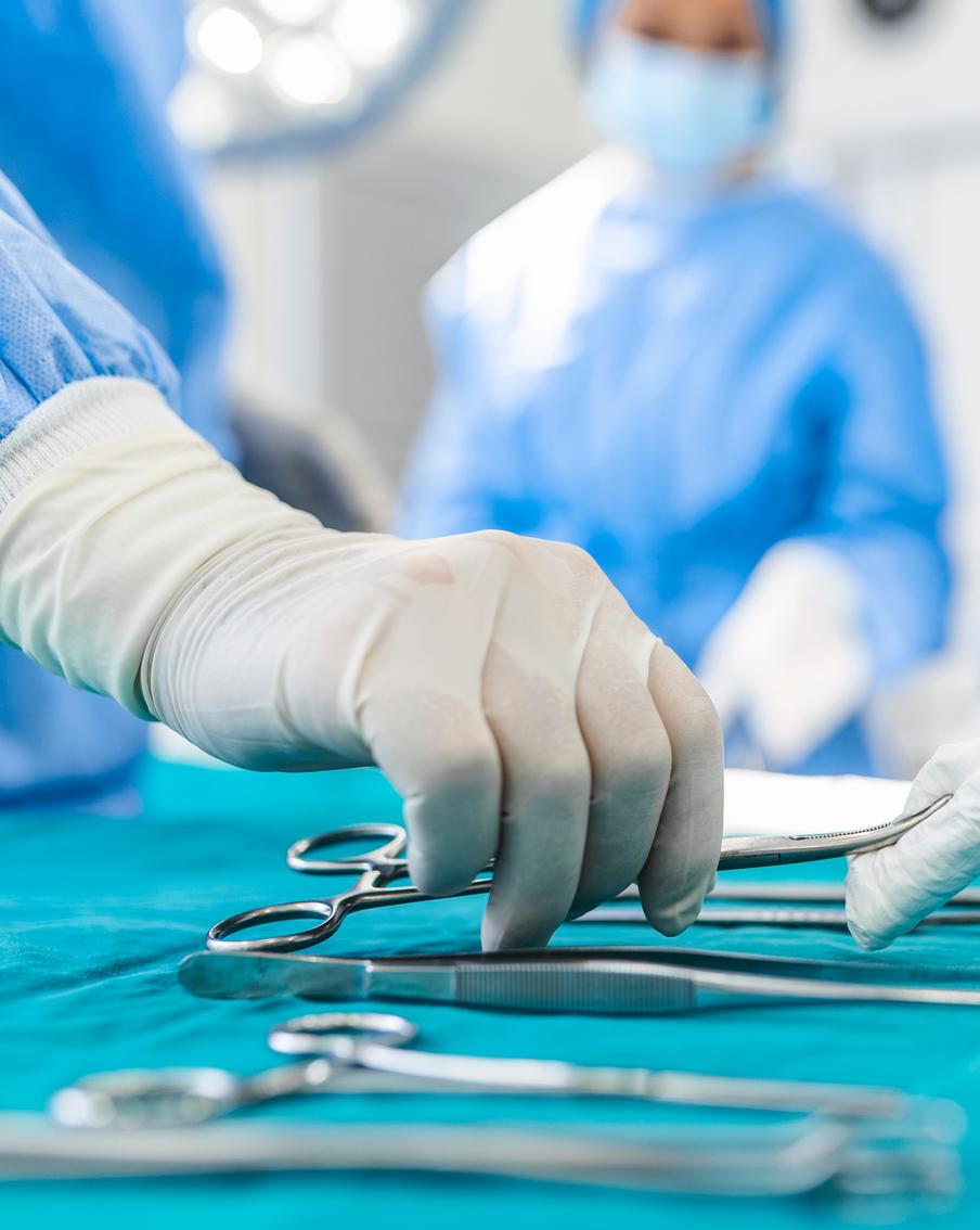 На Сахалине успешно прооперировали двух пациентов с патологиями мозга