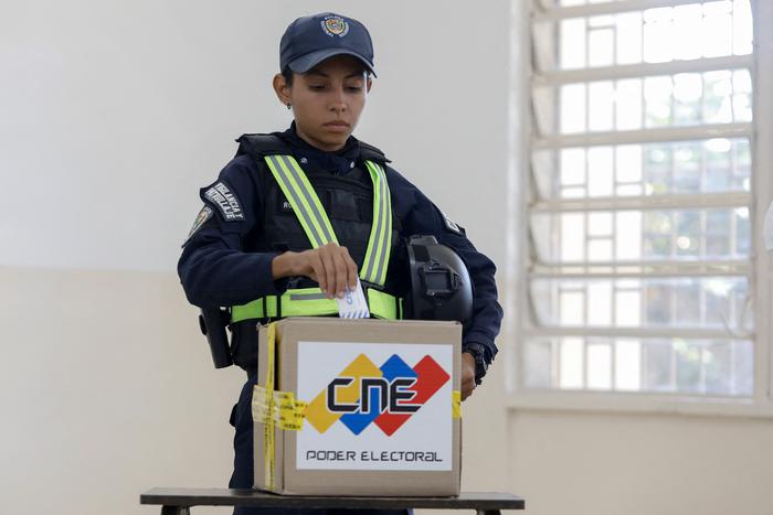 Венесуэла хочет вернуть богатый нефтью район Эссекибо, который принадлежит Гайане