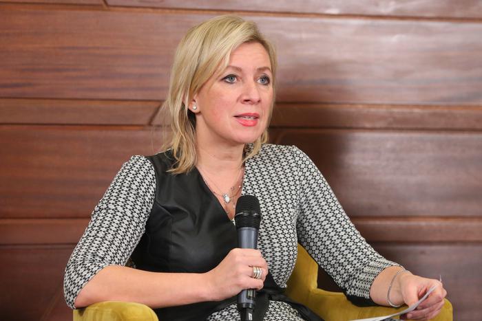 "Переобулся": Захарова прокомментировала слова главы немецкого минобороны про Украину