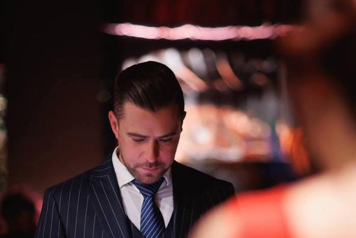 Москвич принял участие в "Голубом огоньке" и рассказал, что на легендарной телепередаче зрителей морили голодом