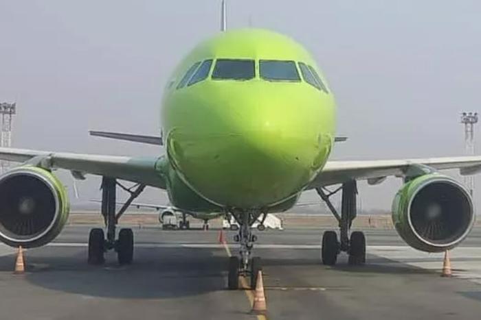 Самолёт S7 после взлёта вернулся в Новосибирск