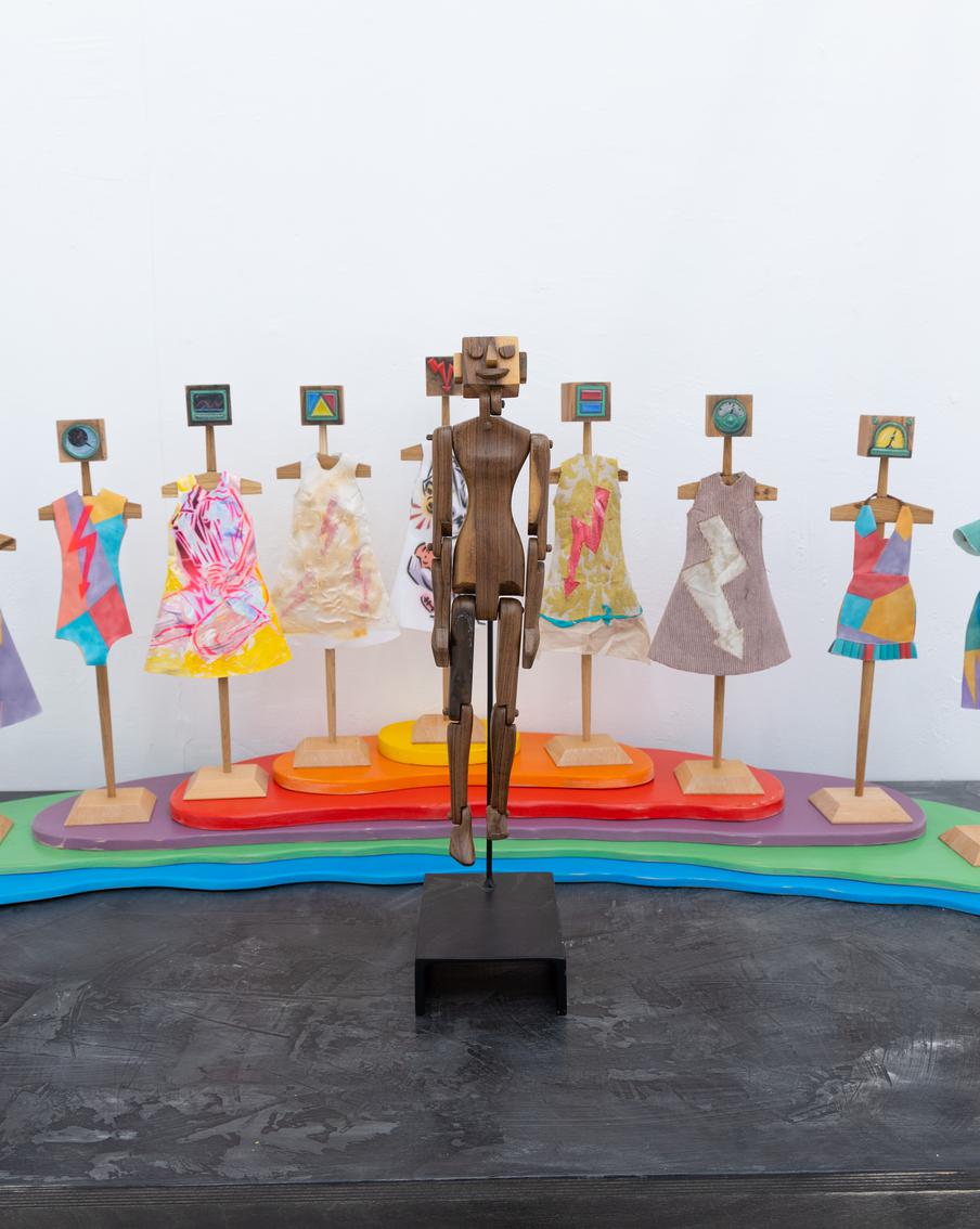 Когда наступит конец человечеству? Художник Гоша Острецов показал роботюрьму