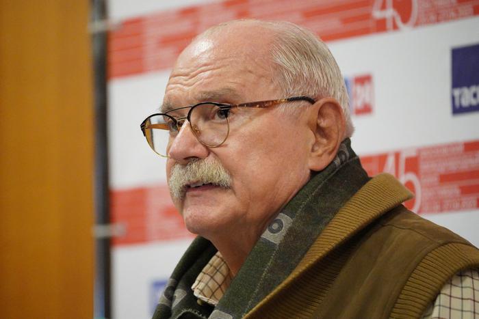 Михалков эмоционально высказался о сериале "Слово пацана"