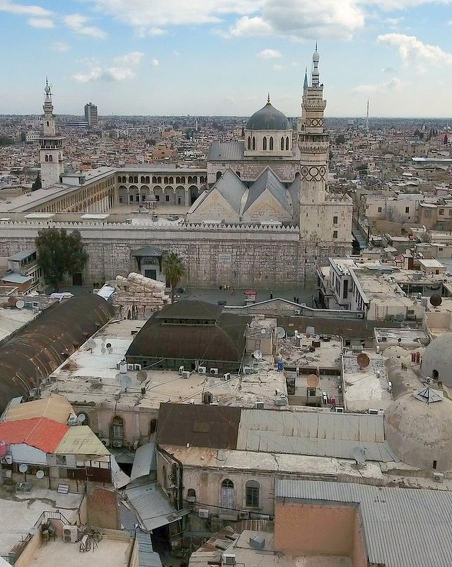 Сирийские системы ПВО отразили атаку в окрестностях Дамаска