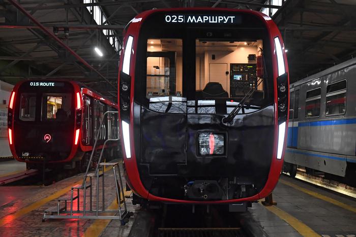 Собянин сообщил, что столичное метро получило новую партию вагонов "Москва-2020"