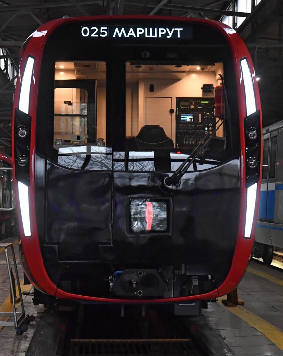 Собянин сообщил, что столичное метро получило новую партию вагонов "Москва-2020"