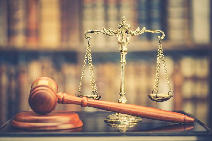 Для обвиняемого в оправдании терроризма Кагарлицкого запросили 5,5 года колонии