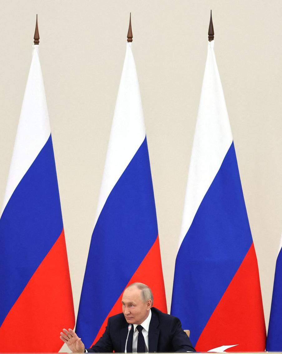 Путин поздравил Совет Федерации с 30-летием