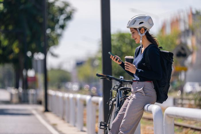 Спортсмены пьют кофе и чувствуют прилив сил