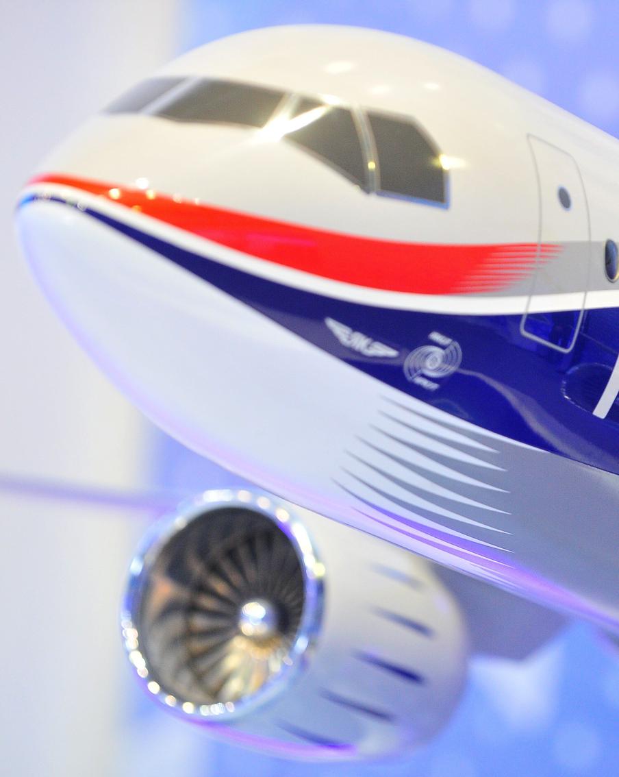 Владимир Путин рассказал о необходимости развивать в стране отечественную авиацию