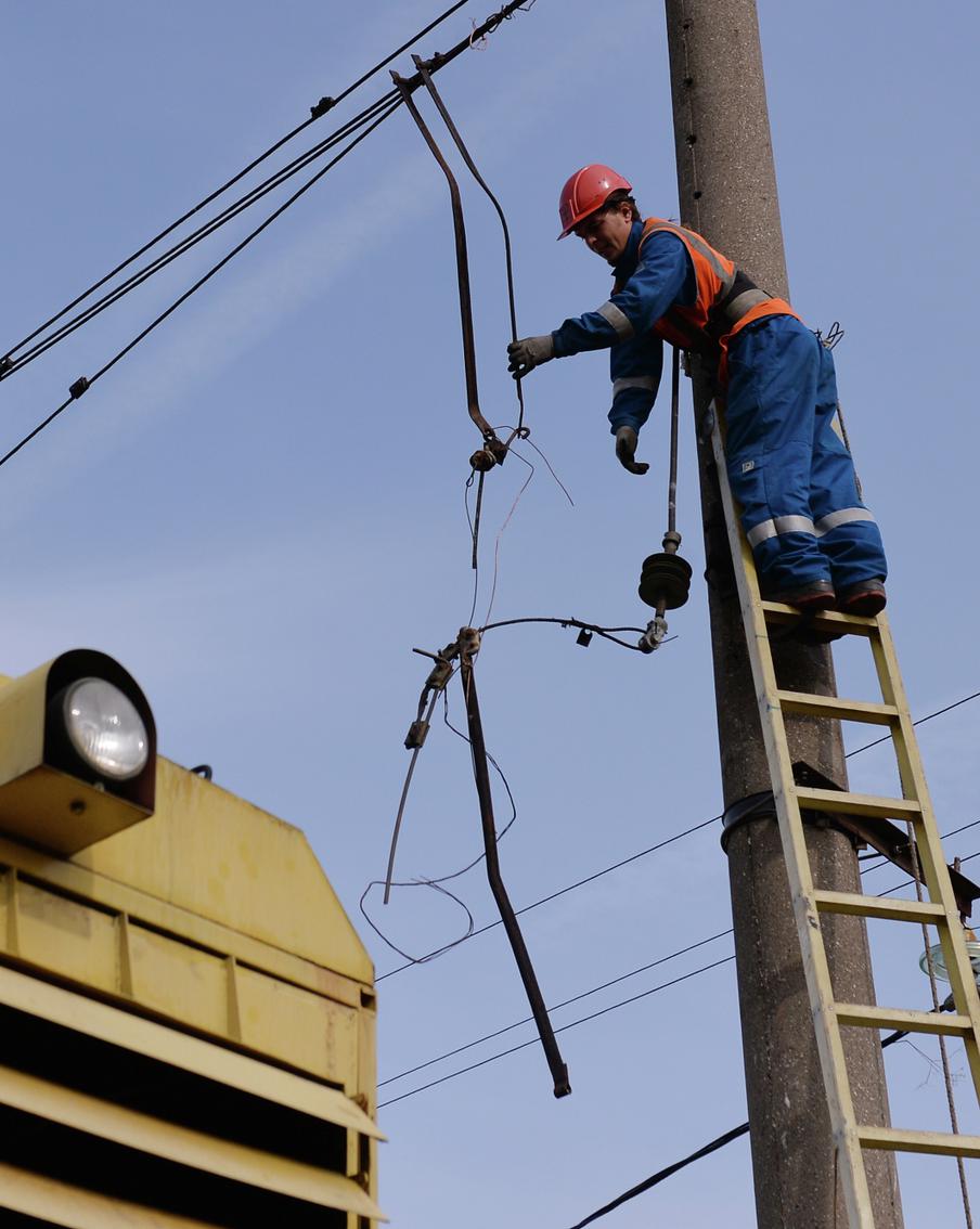 На юге Дагестана около 75 тысяч человек остались без света