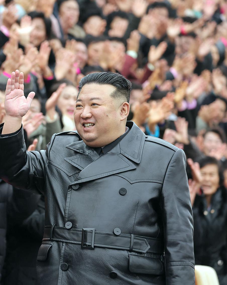 СМИ: КНДР запустила в сторону Японского моря баллистическую ракету