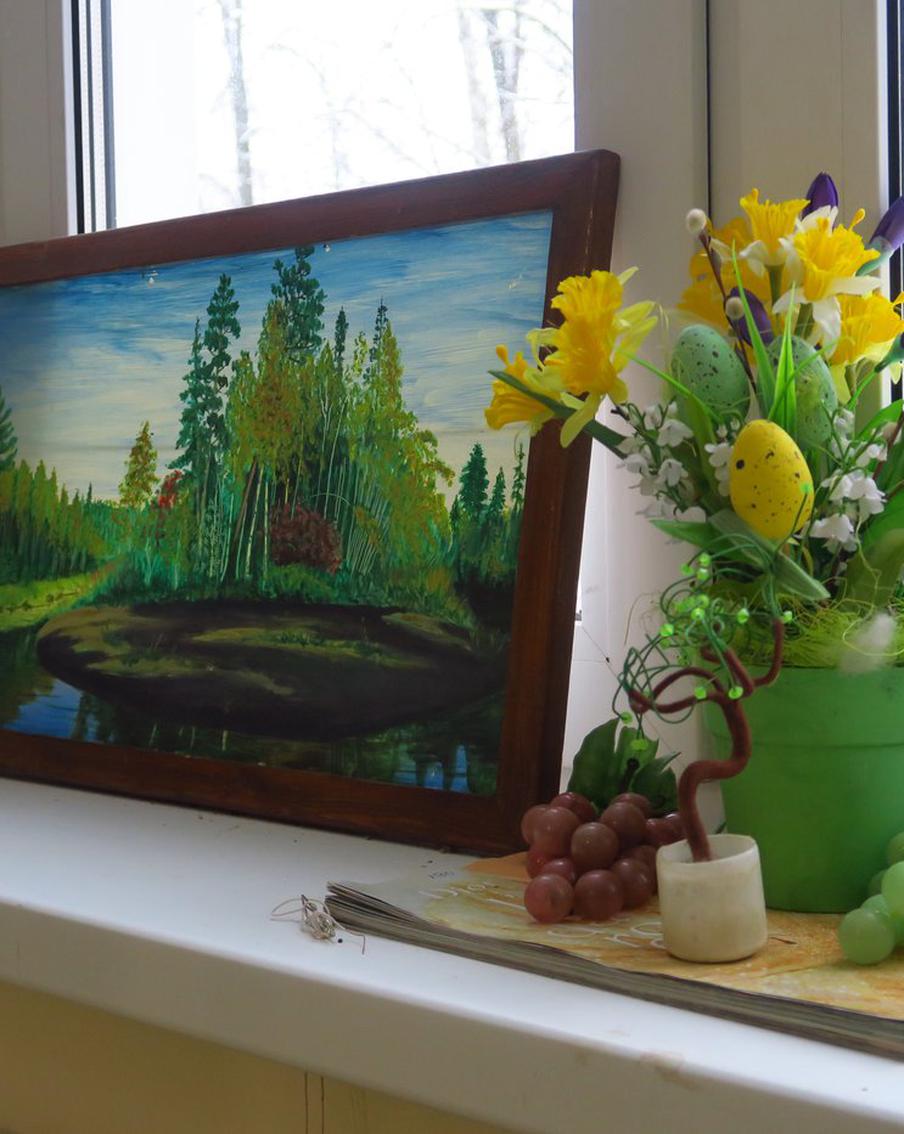 Дед Мороз живёт на Измайловском проспекте. 85-летний сосед дарит жильцам подъезда новогодние подарки