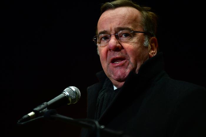 Во Франции одёрнули немецкого министра за заявление о России