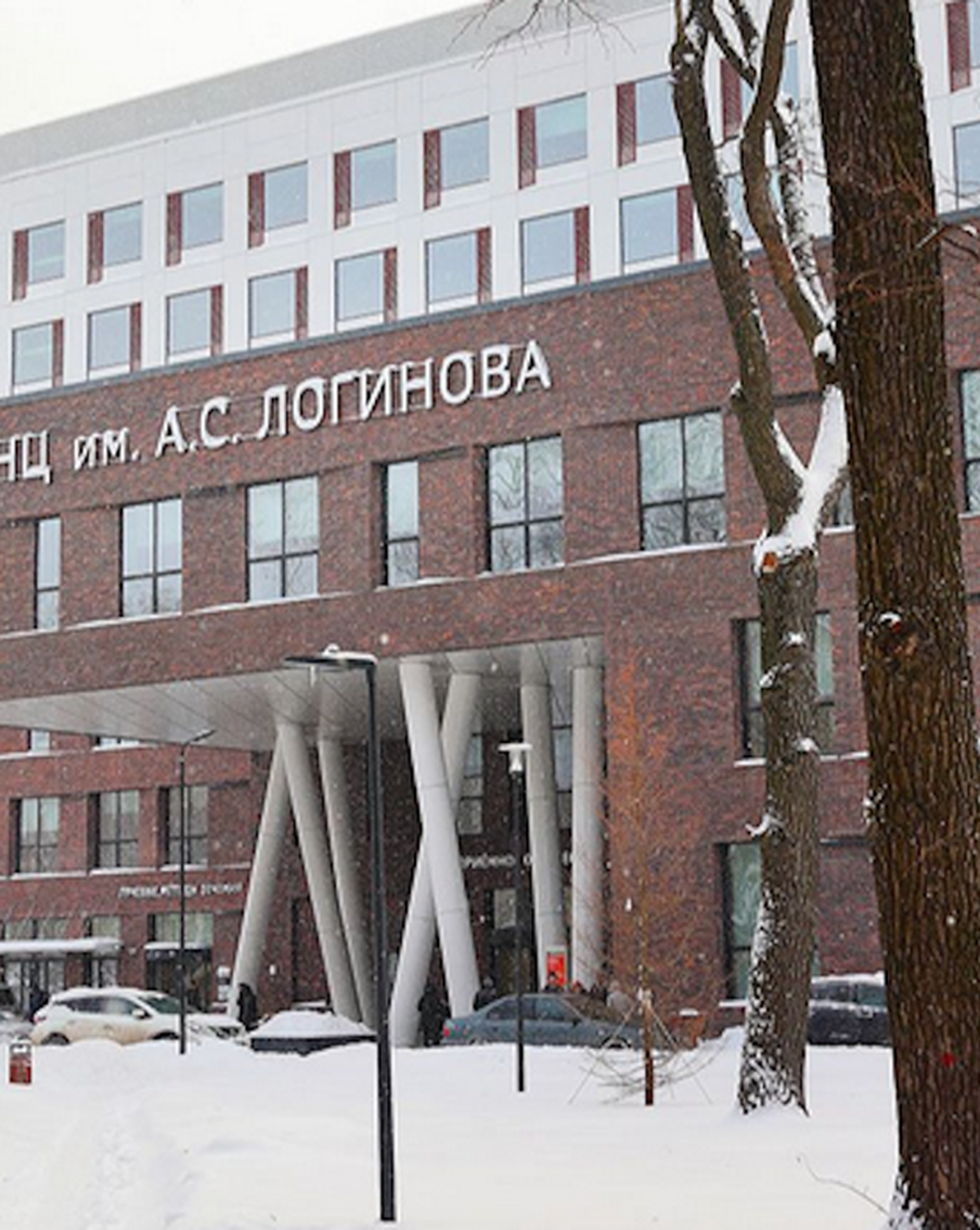 С откытием нового эндоскописческого центра помогать пациентам с онкологией станет проще