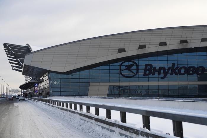 Аэропорт Внуково ввёл временные ограничения на приём и выпуск самолётов