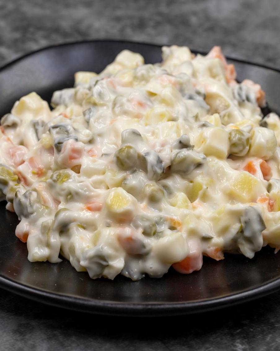 На новогодних салатах хозяйки смогут существенно сэкономить