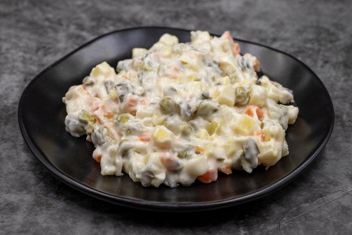 На новогодних салатах хозяйки смогут существенно сэкономить