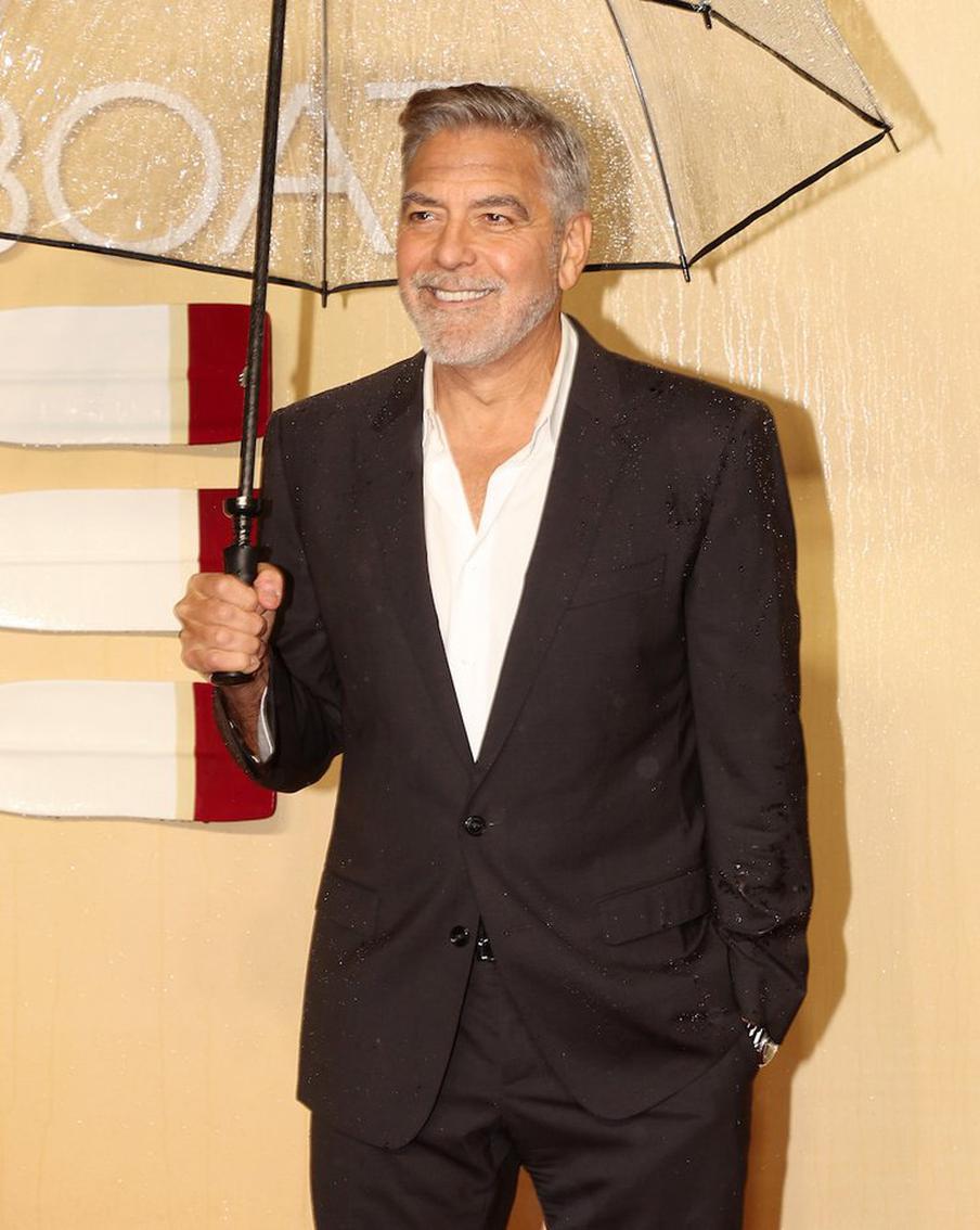 Выходит девятый фильм Джорджа Клуни "Парни из лодки". Он рассказал Metro, что его сподвигло снять спортивную драму