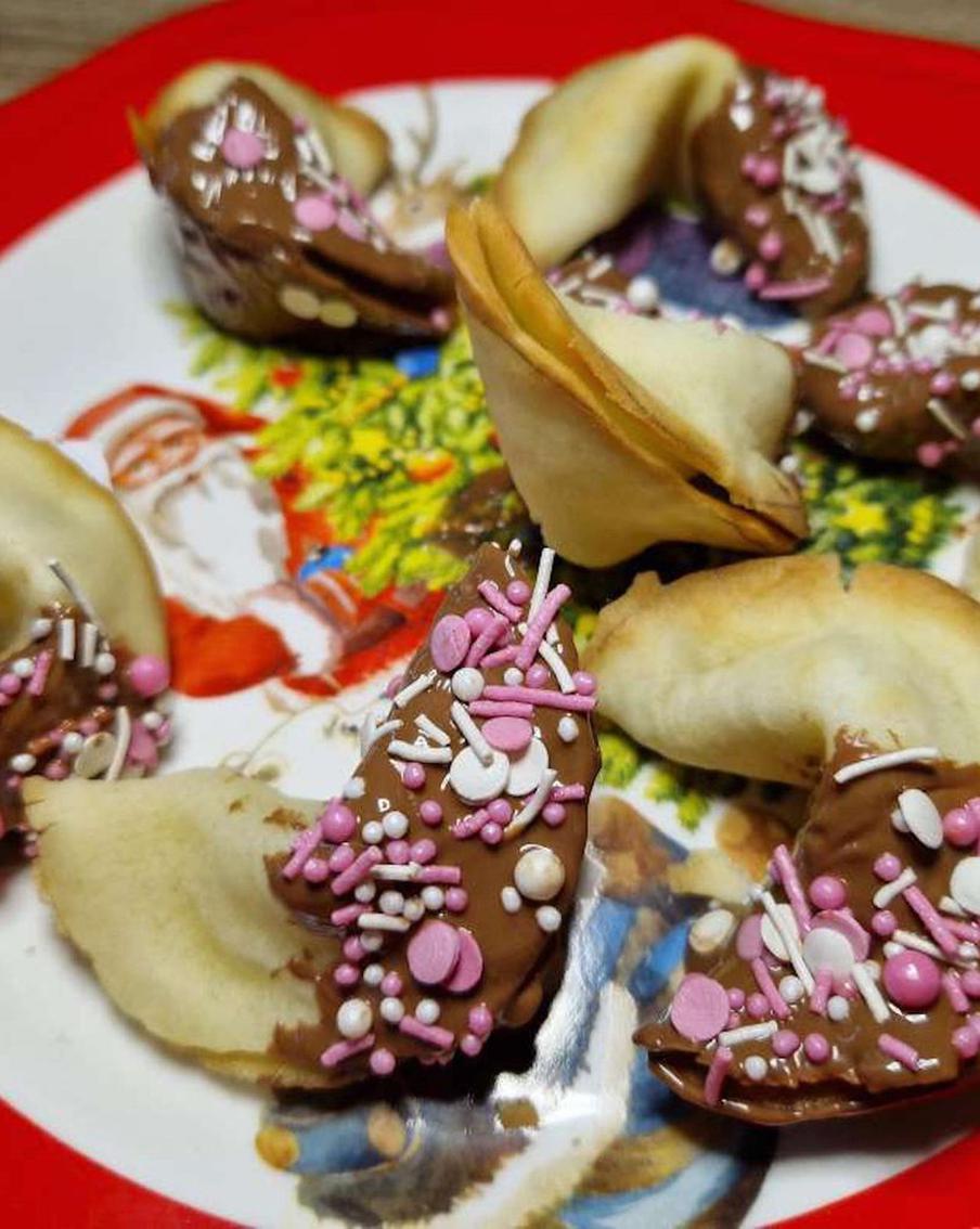 Готовим печенье с предсказаниями, чтобы узнать, что нас ждёт в Новом году