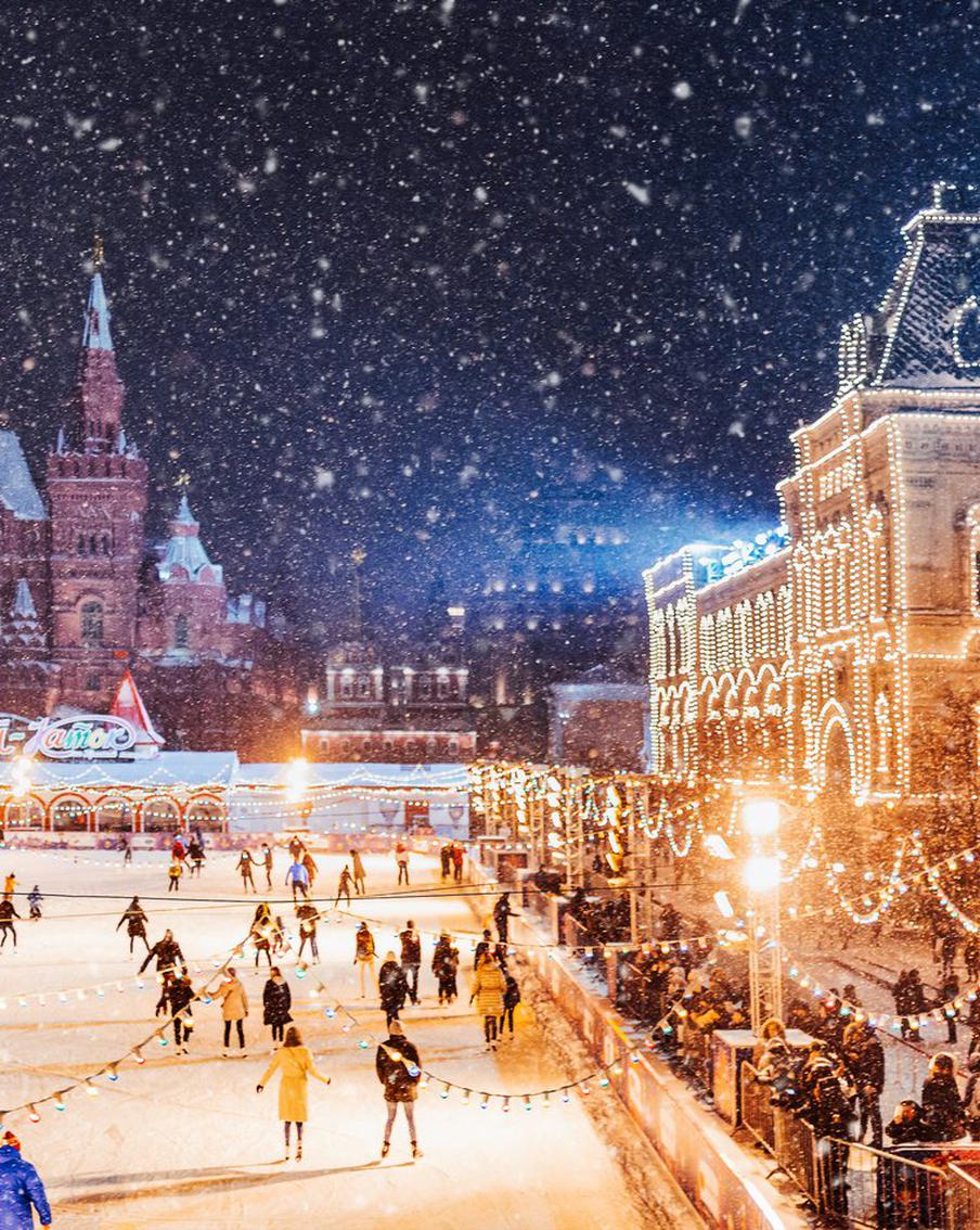 Собянин рассказал, как Москву украсили к новогодним праздникам