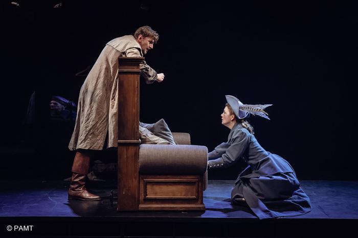 Мольеровские страсти переехали в наш век: в РАМТе представили новое прочтение "Мизантропа"