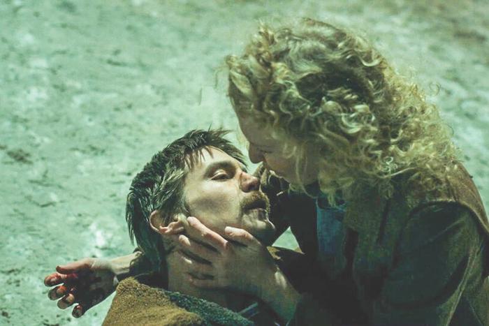 "Слово пацана" закончился, битвы ещё продолжаются. Альтернативная концовка сериала не даёт фанатам покоя