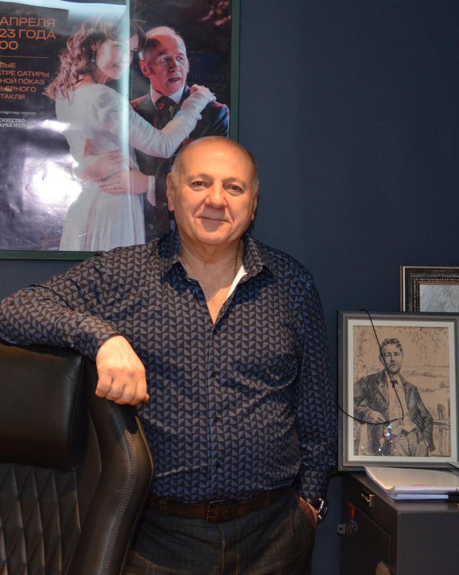 Над Театром сатиры вновь засверкает обновлённый цирковой купол