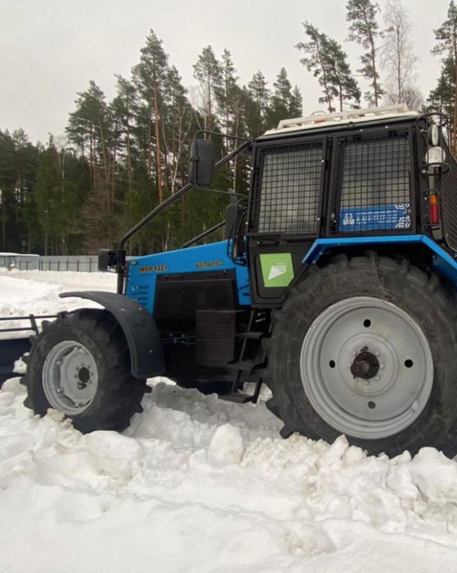 Лесопожарные формирования Подмосковья закупили колёсный трактор