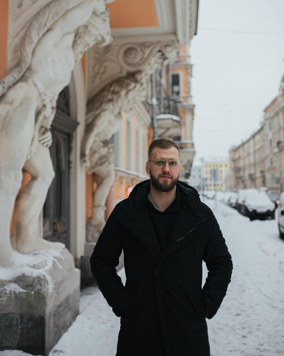 Через месяц Владимиру исполняется 30 лет, и работу курьером он вспоминает с теплотой, как хорошую точку для старта.