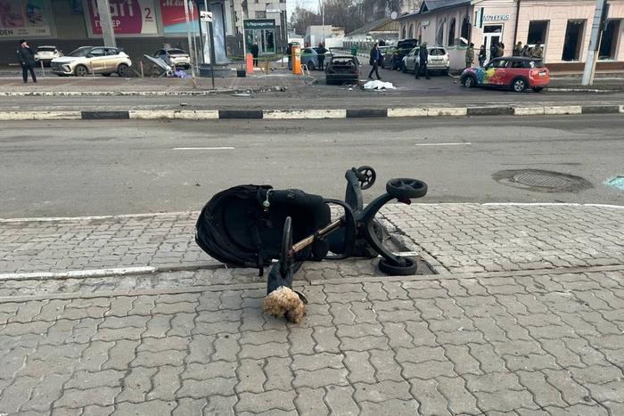 Жителей Белгорода попросили спуститься в укрытия из-за ракетной угрозы