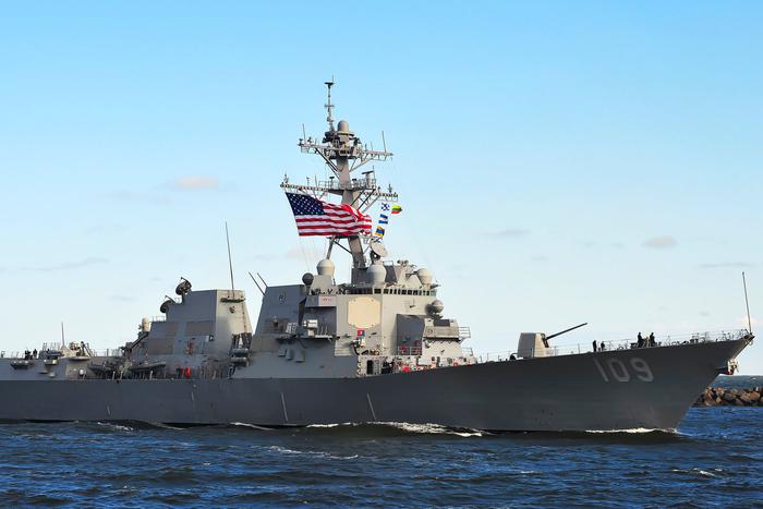 СМИ сообщили о боях в Красном море между США и хуситами