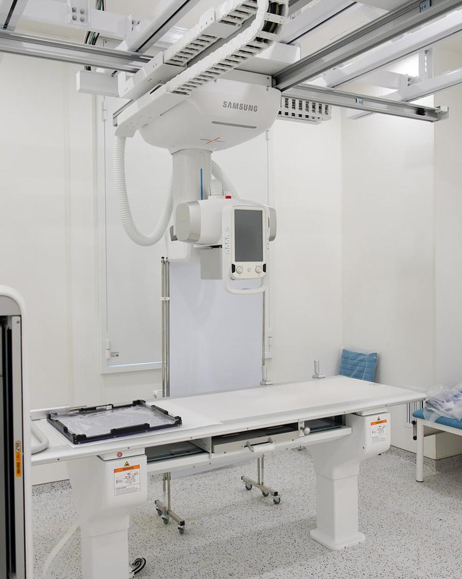 В рамках программы модернизации здравоохранения в Москве новой современной техникой оборудовали 264 поликлиники