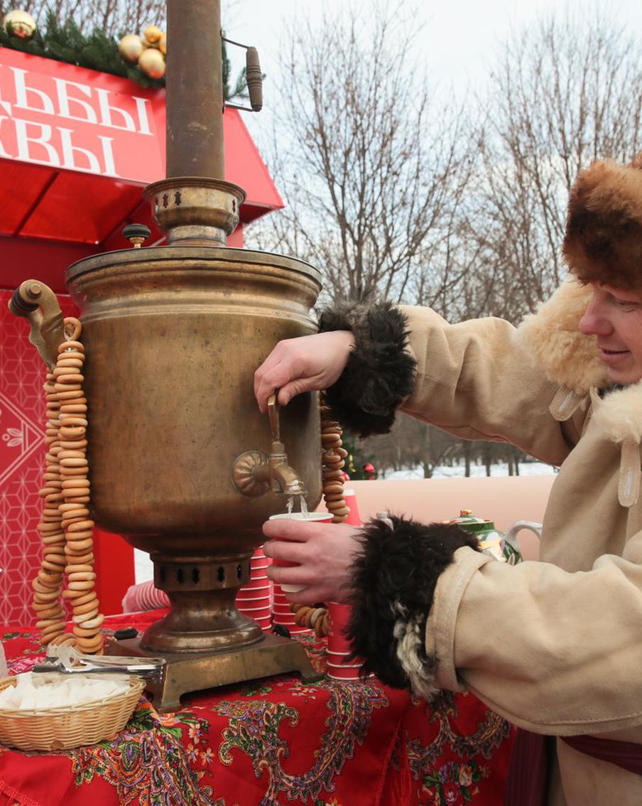 Московские усадьбы становятся центром притяжения москвичей во время новогодних праздников