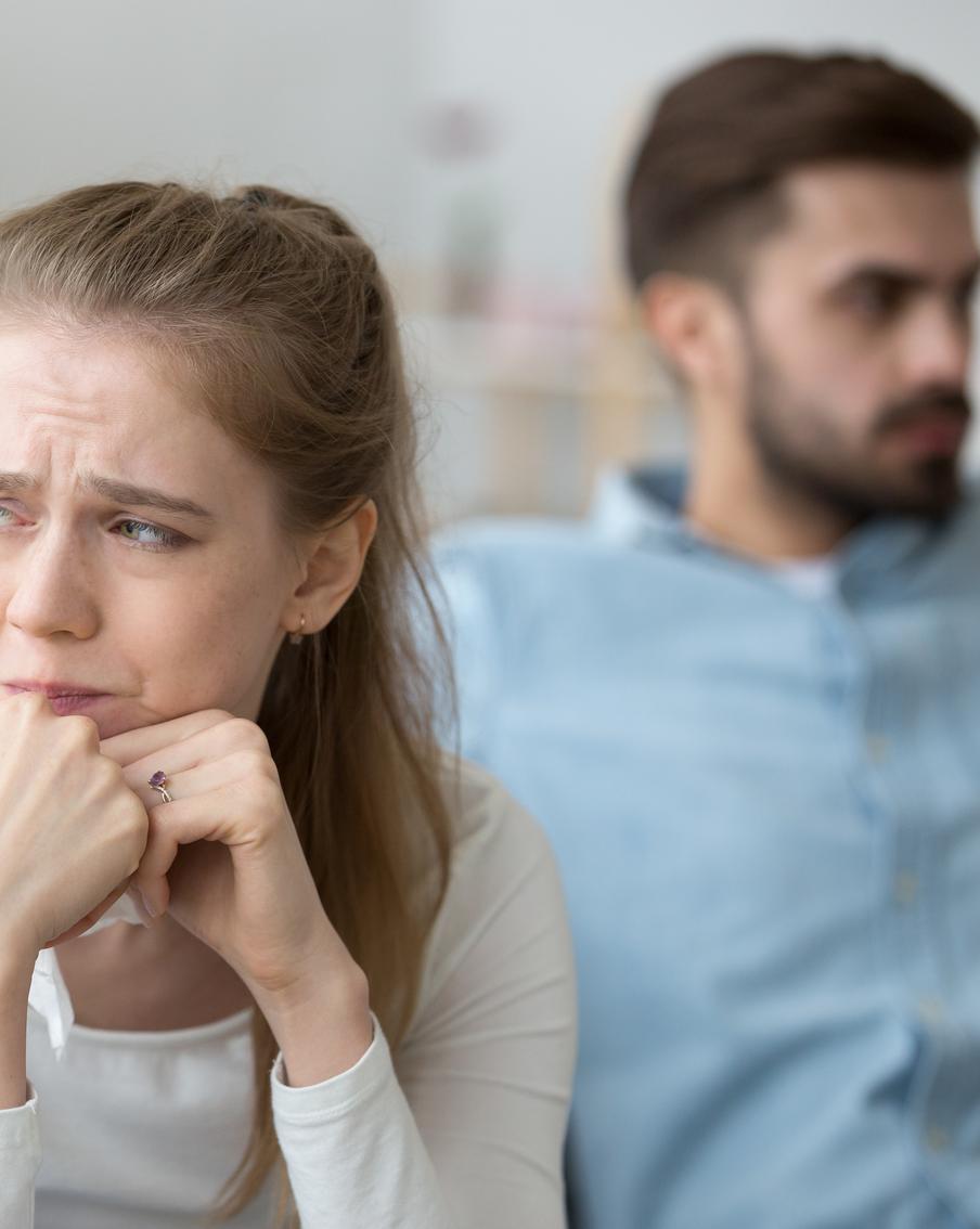 Мужчины с животами до пола и склонностью к абьюзу: что ожидает москвичек на вечеринках знакомств