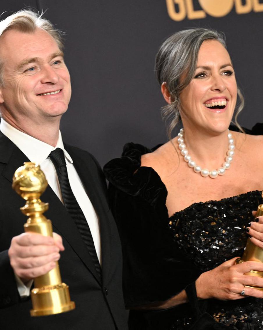 "Оппенгеймер" получил "Золотой глобус" как лучший драматический фильм