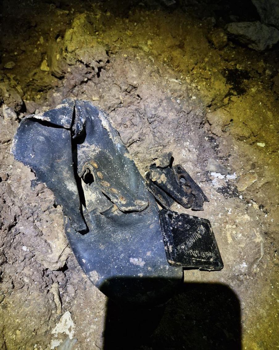 Один из найденных артефактов – одежда каменщика