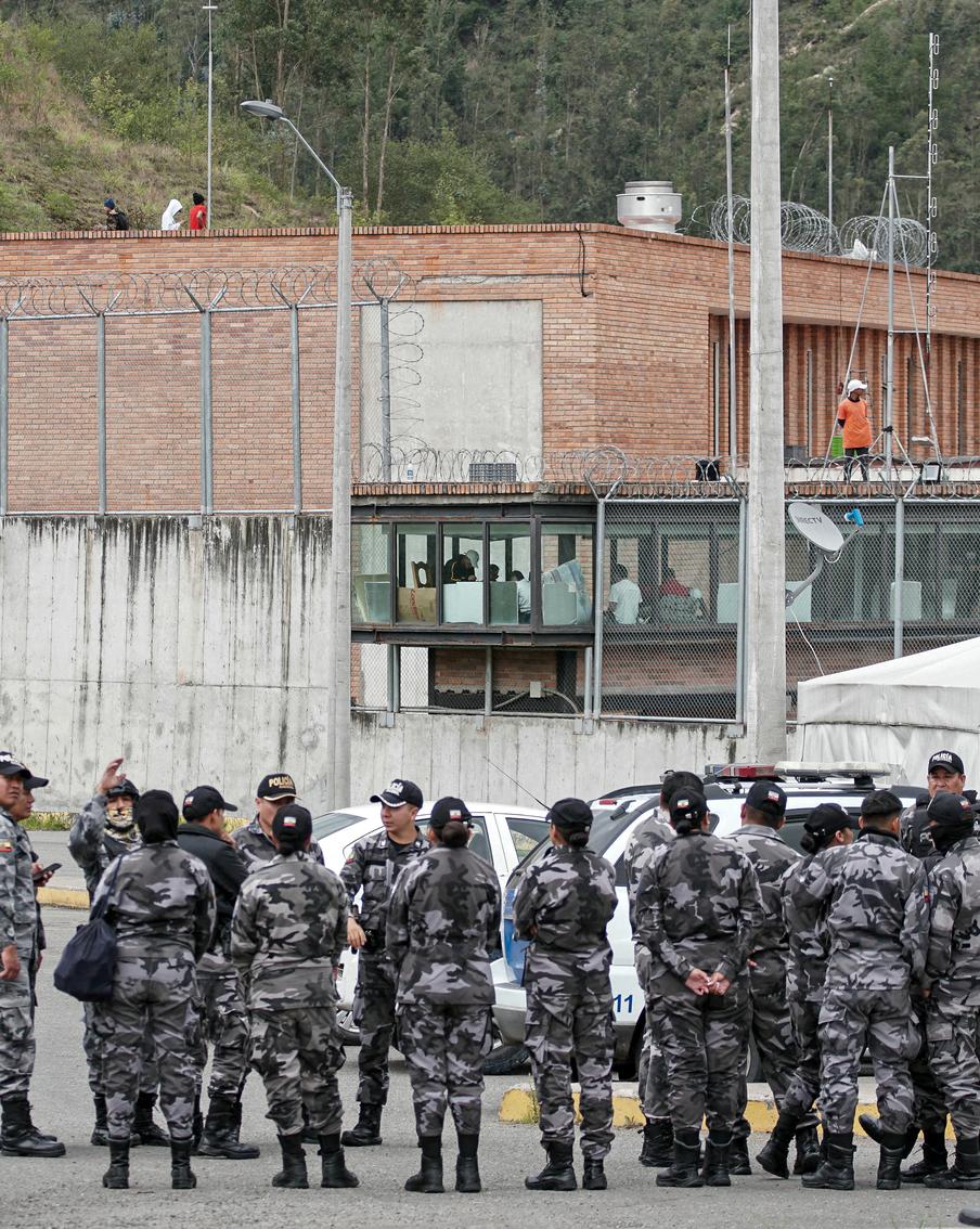 Рождественская революция в Эквадоре: причины и последствия бунта наркокартелей