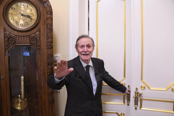 "Мы подражали его интеллигентности". У Малого театра вспоминали Юрия Соломина