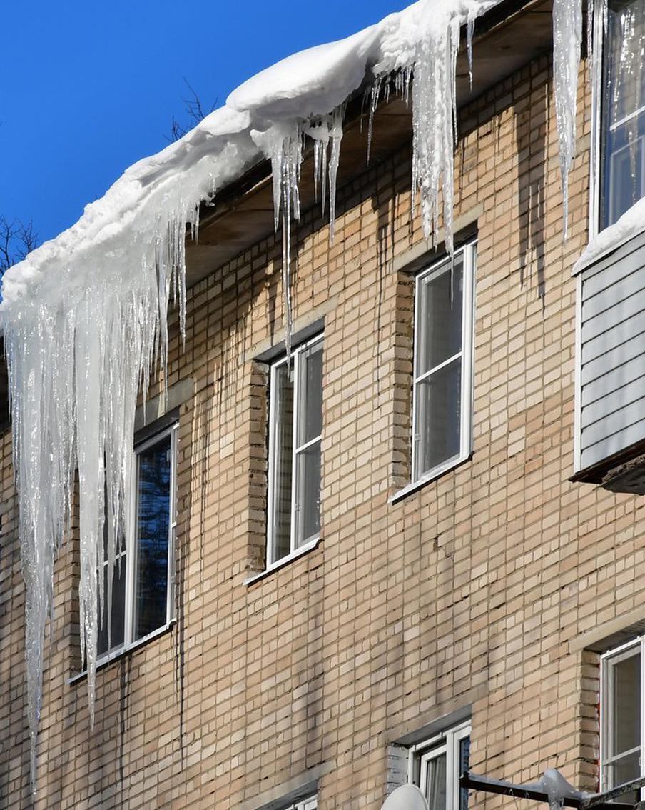 В Липецке 40 многоквартирных домов остались без отопления и горячей воды