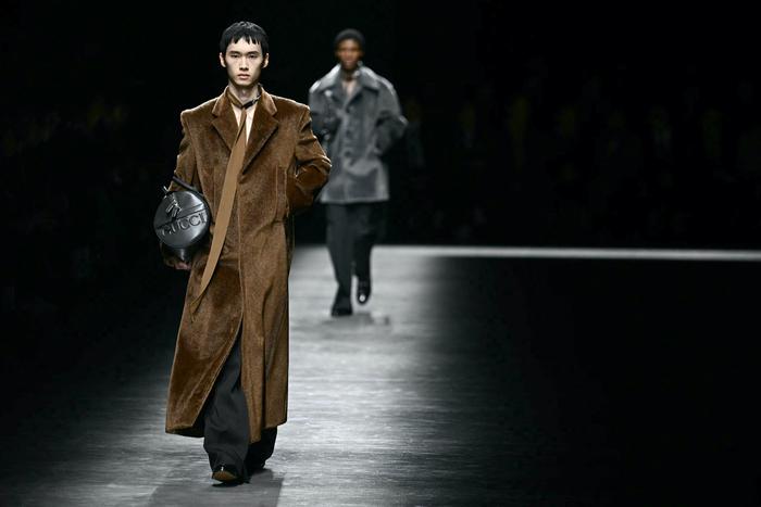 Топ-4 самых интересных показов на Неделе мужской моды в Милане