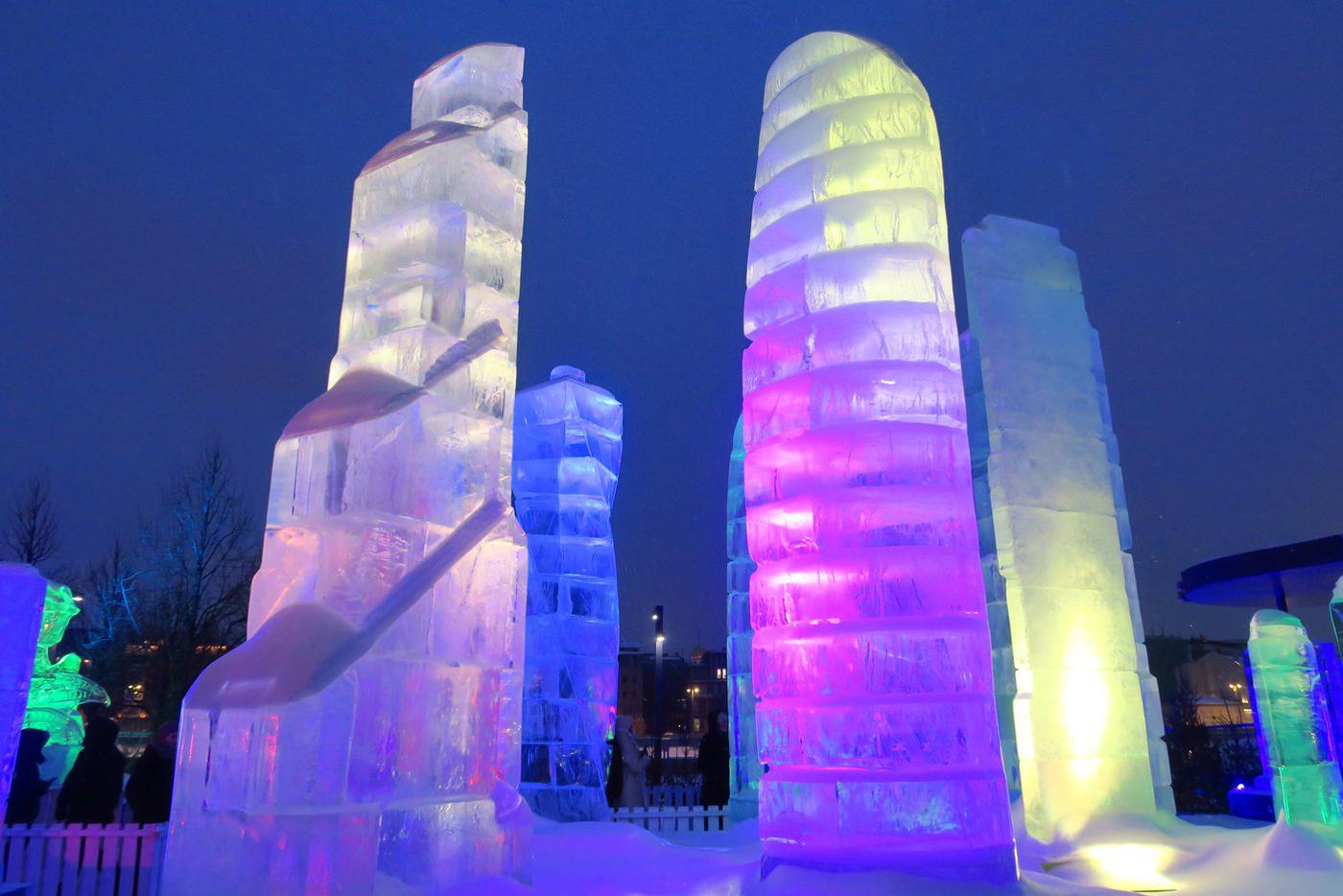 Башни "Москва-Сити" во льдах также хороши, как и в жизни.                   