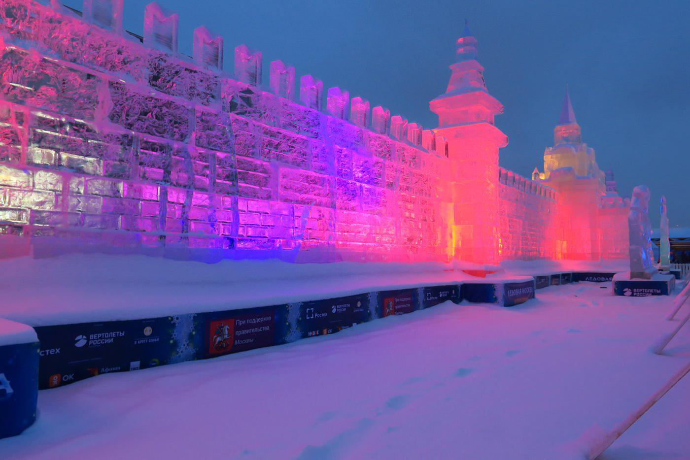 Кремлёвская стена – самая масштабная работа фестиваля 