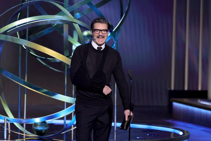 Педро Паскаль отомстил Кирану Калкину на вручении премии "Эмми"