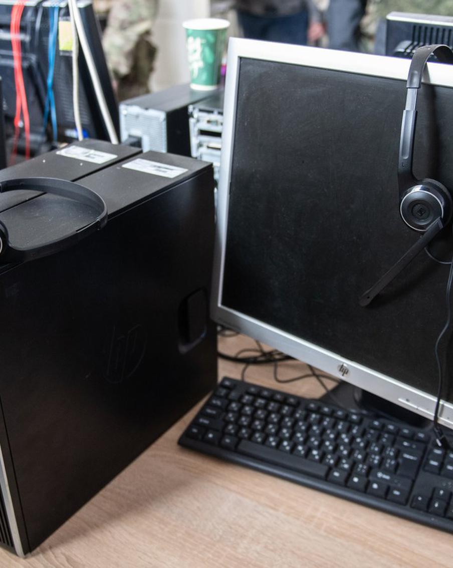 В ЦБ предупредили о мошенниках, подделывающих голоса для обмана россиян