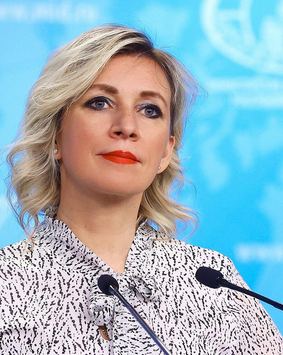 Мария Захарова ответила на слова Макрона о России